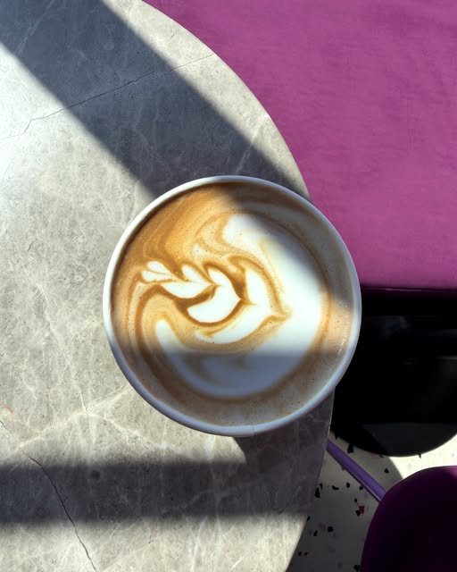 Latte art in a Bake Me Out cup
